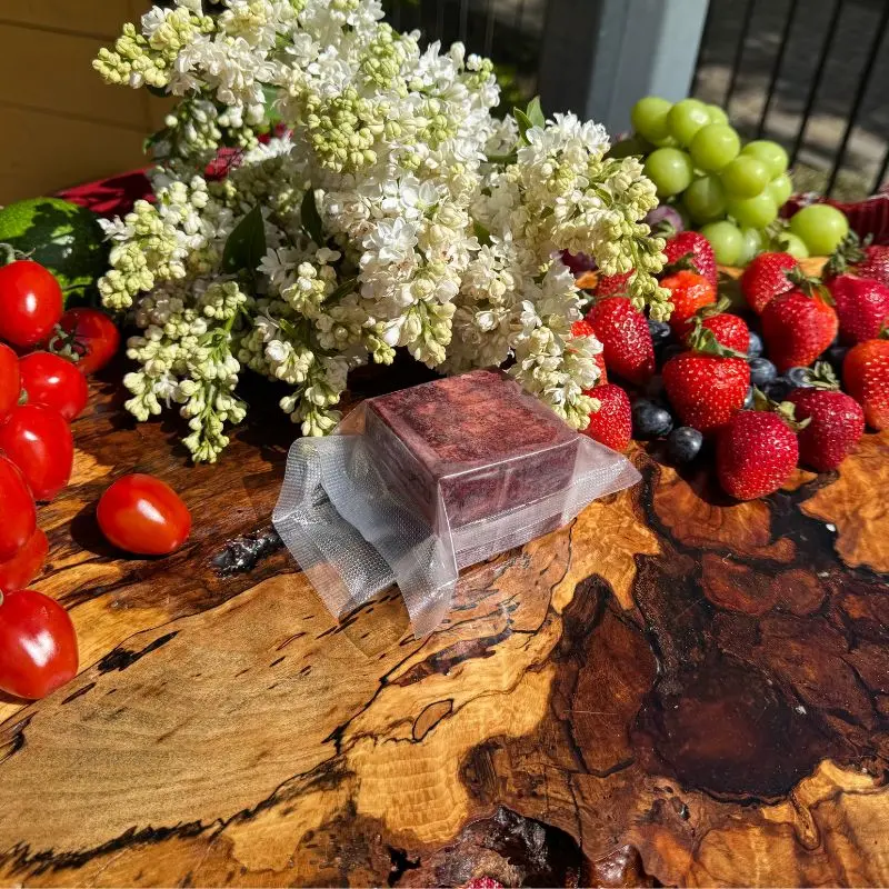 Ser kozi w czerwonym wytrawnym winie 100g